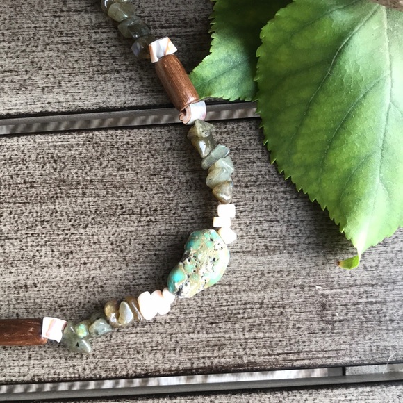 🌺🌿Handmade Rock Necklace🌿🌺 - Picture 4 of 6